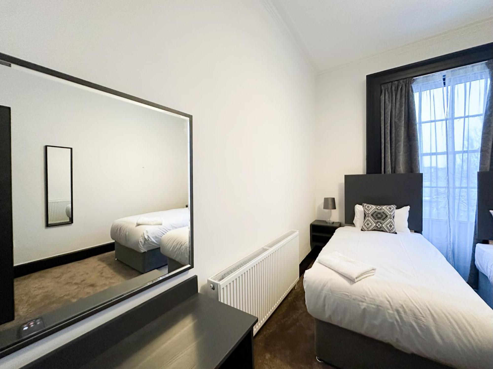Mulberry Aparthotel Newcastle Gateshead Phòng bức ảnh