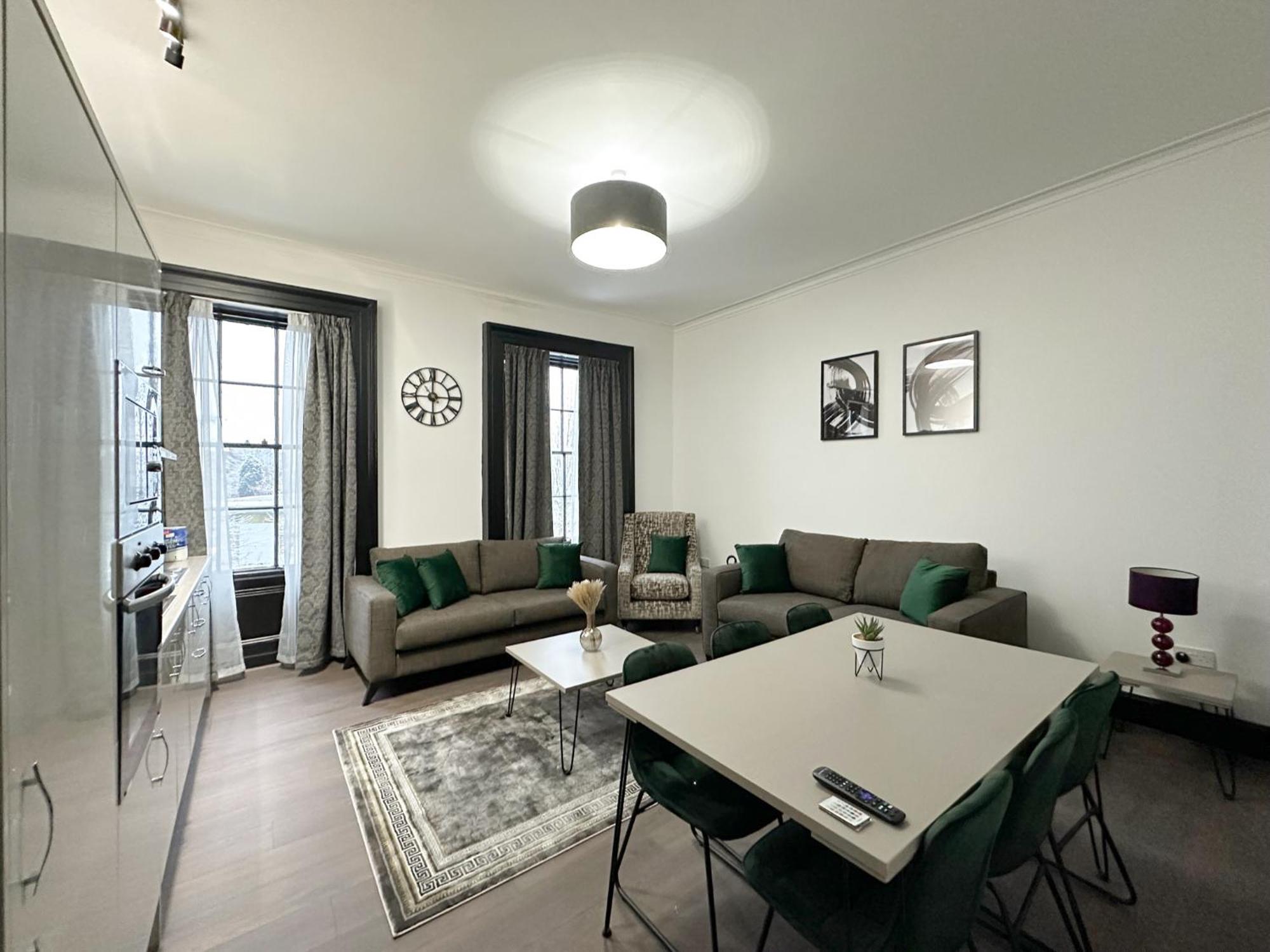 Mulberry Aparthotel Newcastle Gateshead Phòng bức ảnh